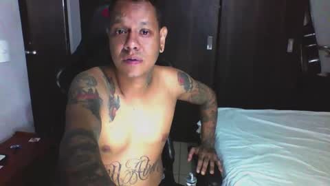 juanpt69 online show from March 2, 1:15 am