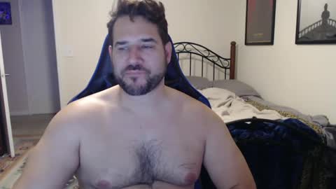 jules25 online show from October 11, 12:58 am