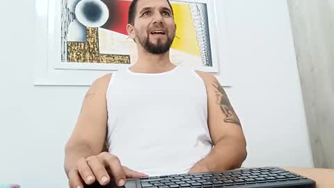 Jules online show from December 15, 7:31 pm