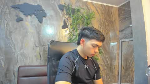 JULIAN  online show from February 17, 11:20 am