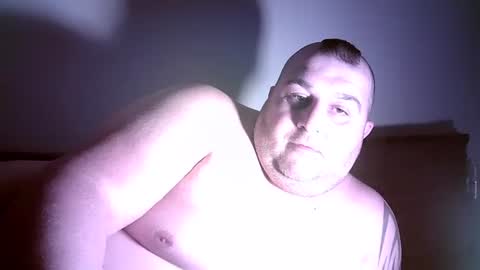 Juliano online show from December 8, 5:33 pm