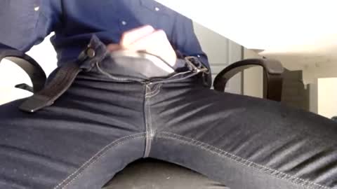 juliendif online show from February 11, 6:24 pm