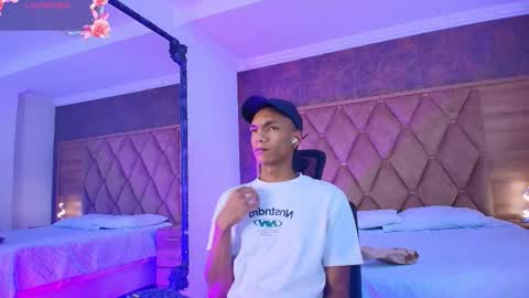 Julien online show from October 1, 11:58 am