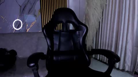 Julien online show from March 21, 11:36 am