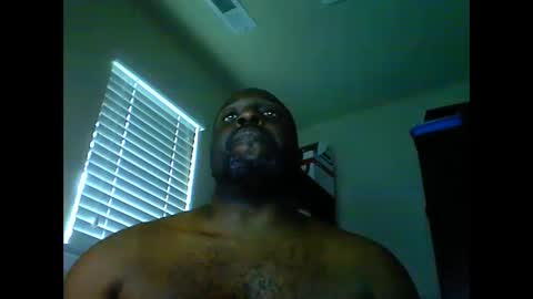 junbug8812 online show from February 3, 1:30 pm