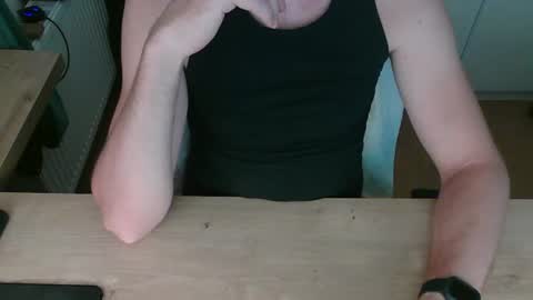 junk2711 online show from June 29, 3:56 pm