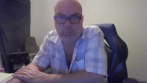 junkhp1 online show from May 22, 8:19 am