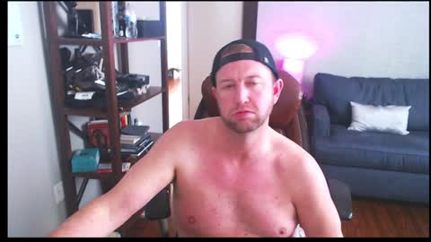 JustVibin online show from December 22, 6:26 pm