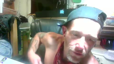 jusntym online show from September 11, 1:43 pm