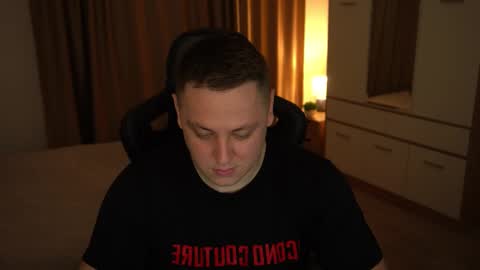 David online show from October 7, 7:18 pm