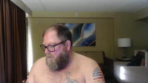 justaguyandnaked online show from December 7, 10:06 pm