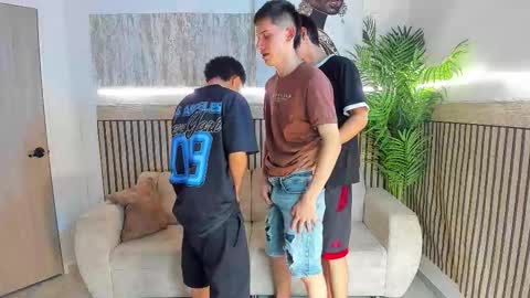 justingtime21 online show from December 16, 6:20 am