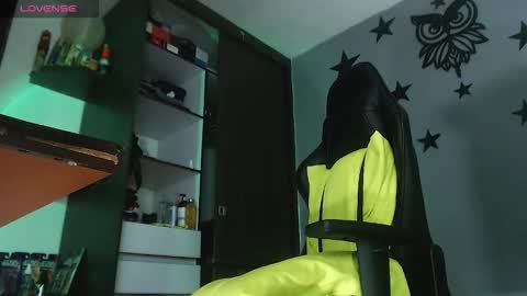 Justinsc online show from March 13, 12:18 am