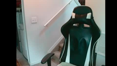 justintym69 online show from June 24, 4:10 pm