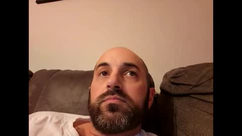 justtoloveyou88 online show from February 16, 12:00 am