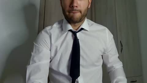 Justin online show from December 2, 10:10 pm