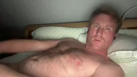 jvasser81 online show from April 30, 3:46 am