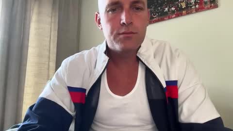 k2126k online show from April 22, 4:56 pm