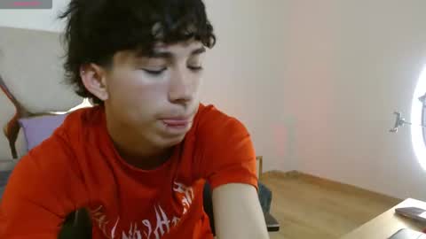 kaelwolf  online show from November 1, 7:18 pm