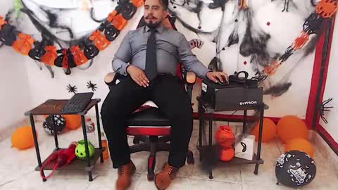 Kaleth online show from October 28, 7:11 am