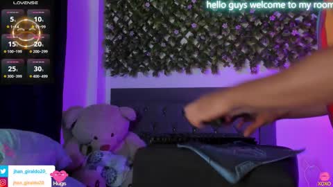 camilo  independent model online show from February 7, 10:33 am