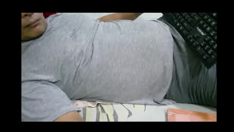 Kamilo online show from January 8, 1:05 pm