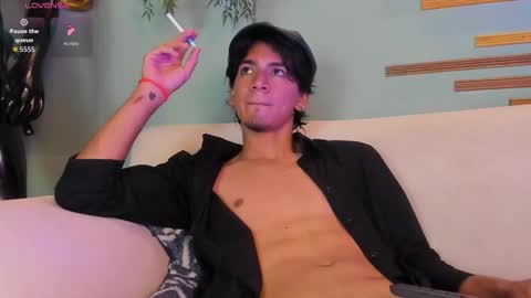 kane_del_toro online show from November 22, 1:43 pm