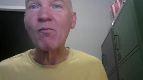 Robbie online show from November 23, 5:29 am