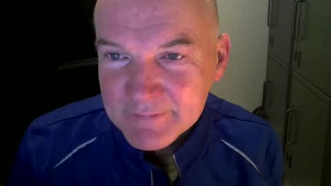 Robbie online show from January 12, 5:45 am