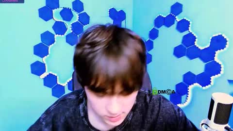 Karl online show from December 4, 9:49 am