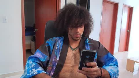 Kauri Lop online show from December 14, 6:09 pm