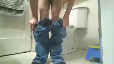 keegang34 online show from April 8, 7:33 pm