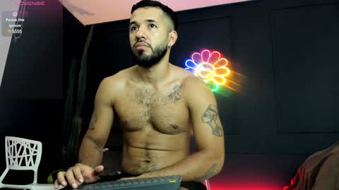 Keith  online show from December 17, 12:00 pm