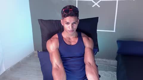 ken__owensx online show from July 13, 8:11 pm
