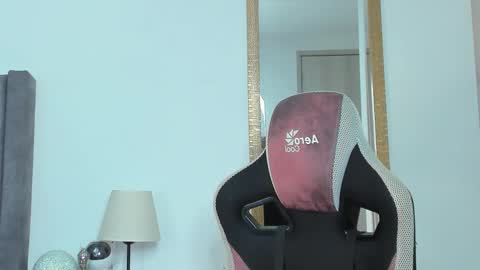 ken_mailik online show from October 19, 5:56 am