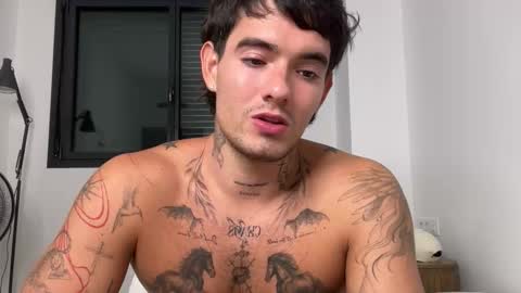 luis carlos esteban online show from October 8, 5:50 pm