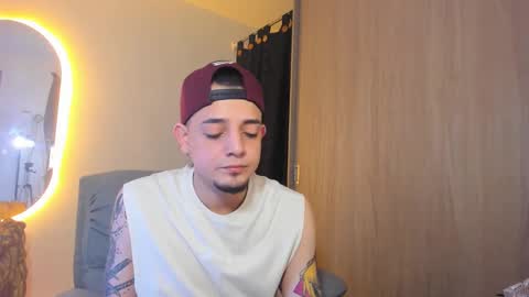 kendel_dimitri online show from February 1, 7:57 am