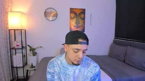 kendel_dimitri online show from May 28, 6:00 am