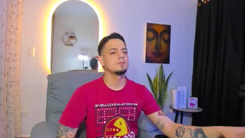 kendel_dimitri online show from December 23, 5:16 am