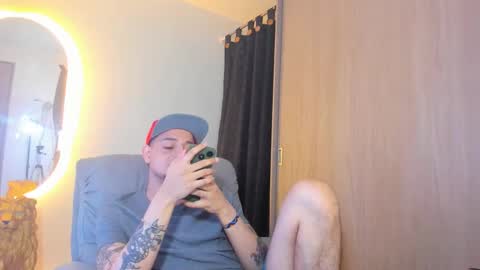 kendel_dimitri online show from January 31, 5:30 am