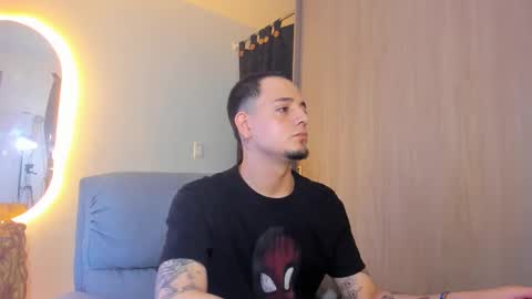 kendel_dimitri online show from February 2, 4:15 am