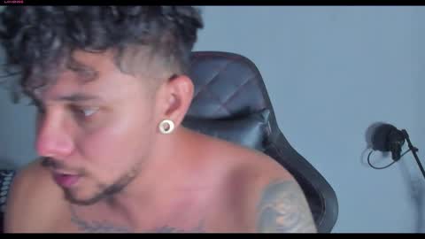 kenin online show from April 22, 12:43 pm