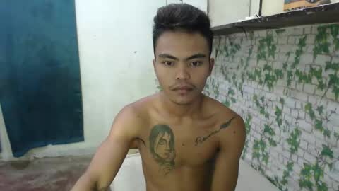 kenneth_jeey online show from March 17, 7:05 pm