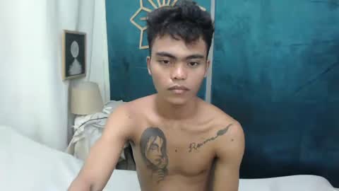 Snapshot of kenneth_jeey chatting on October 8, 9:13 am kenneth_jeey online show from October 8, 9:13 am