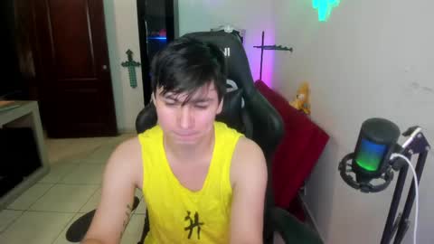 Kevin online show from April 18, 11:37 pm