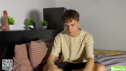 Kevin online show from March 30, 6:31 pm