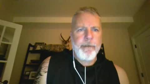 kevin_edges online show from September 19, 10:48 am