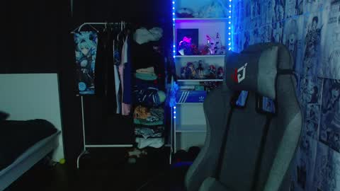 Snapshot of kevin_joestar chatting on March 3, 3:06 am Kevin online show from March 3, 3:06 am