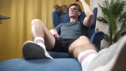 Kev online show from November 28, 10:28 am