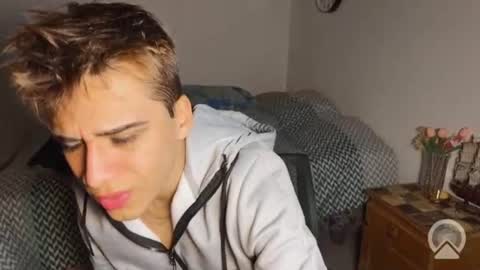 kevonly online show from June 24, 9:34 am